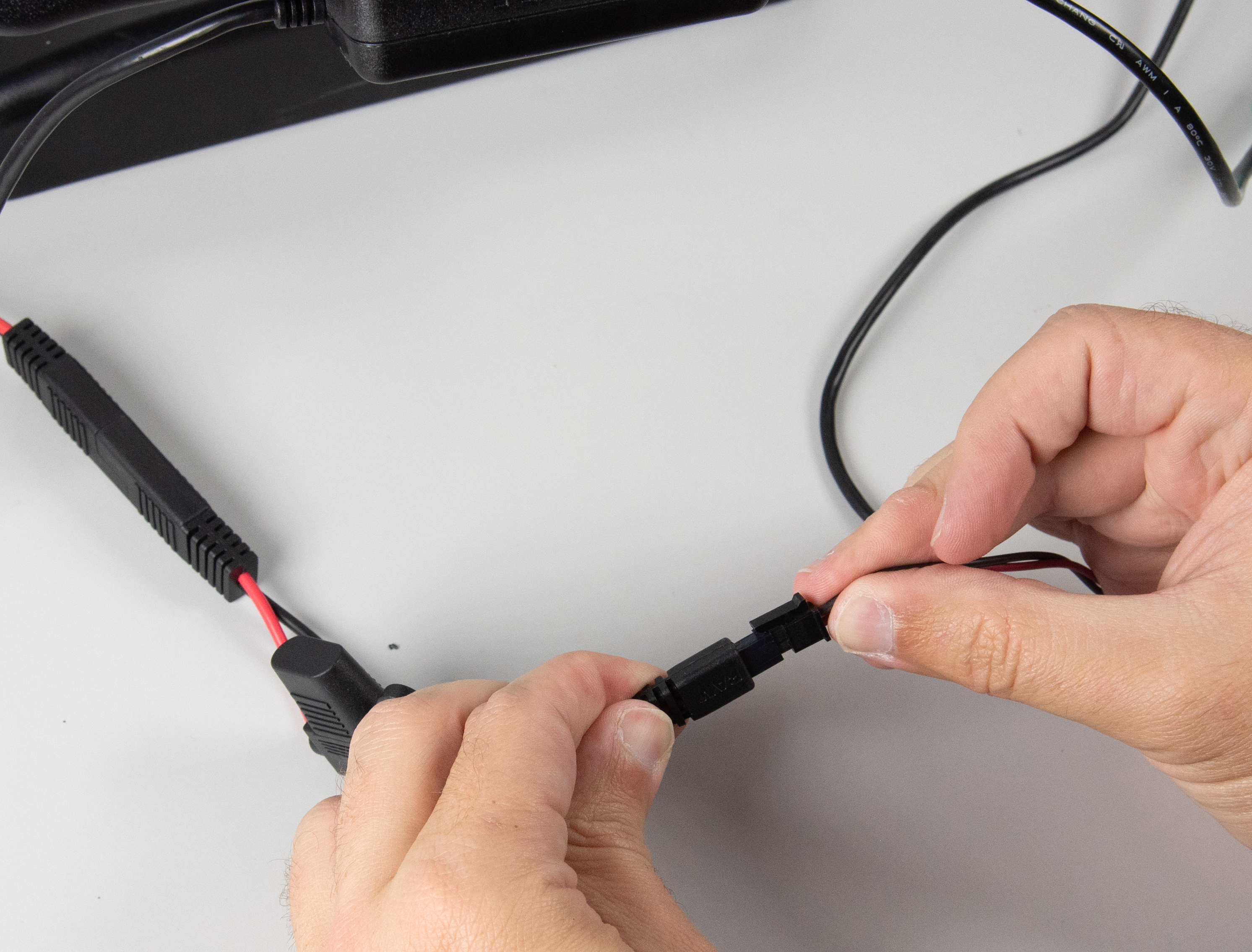 cable-to-cable-b.png