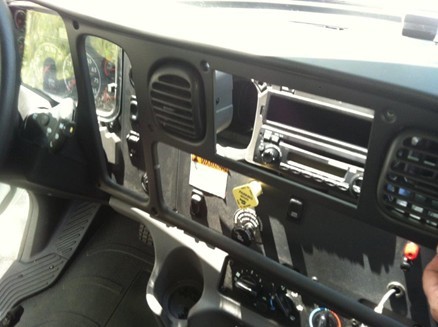 m2-dash-2.jpg